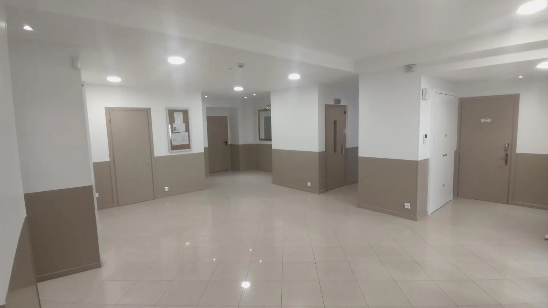 Apartment Lovely Studio Air Conditonned City Center Nice