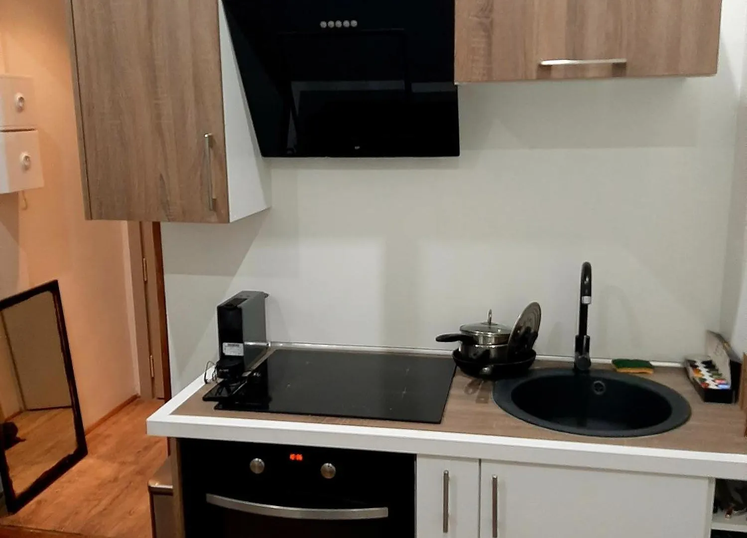 Apartment Lovely Studio Air Conditonned City Center Nice